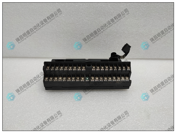 GE IC670CHS001E