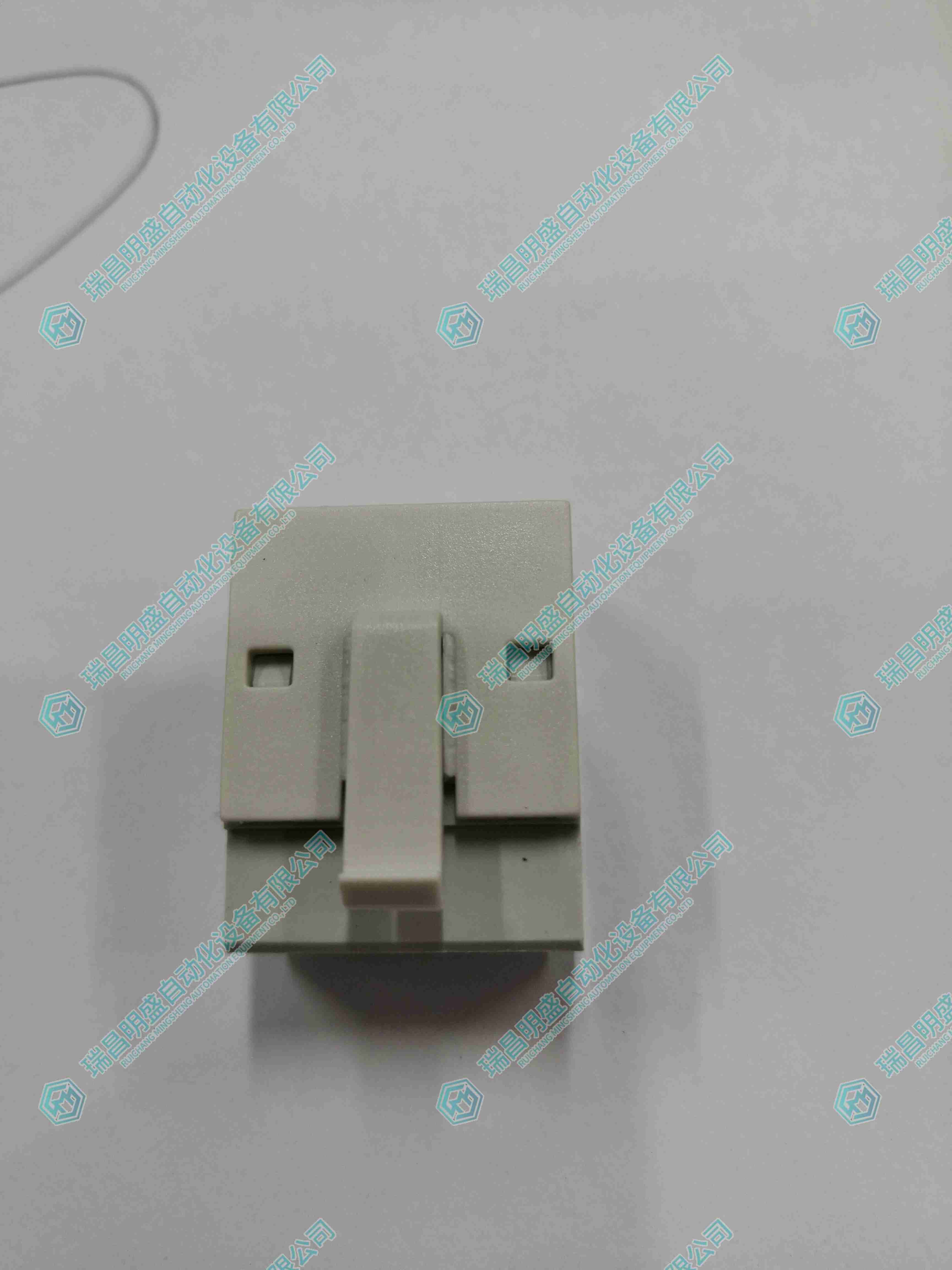 ABB TB807 3BSE008538R1  可编程控制系统 