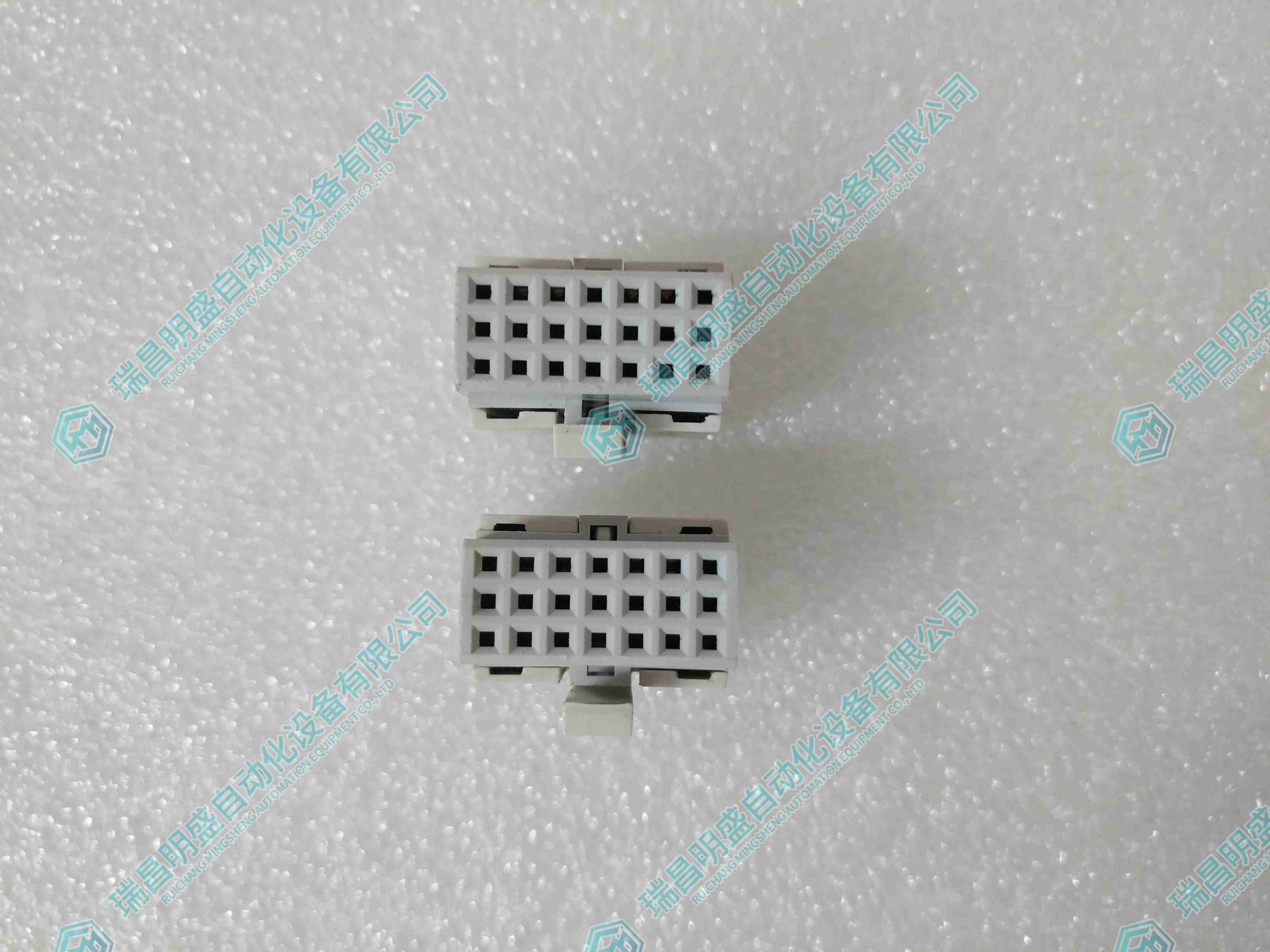 ABB 3BSE008538R1 总线终结器 