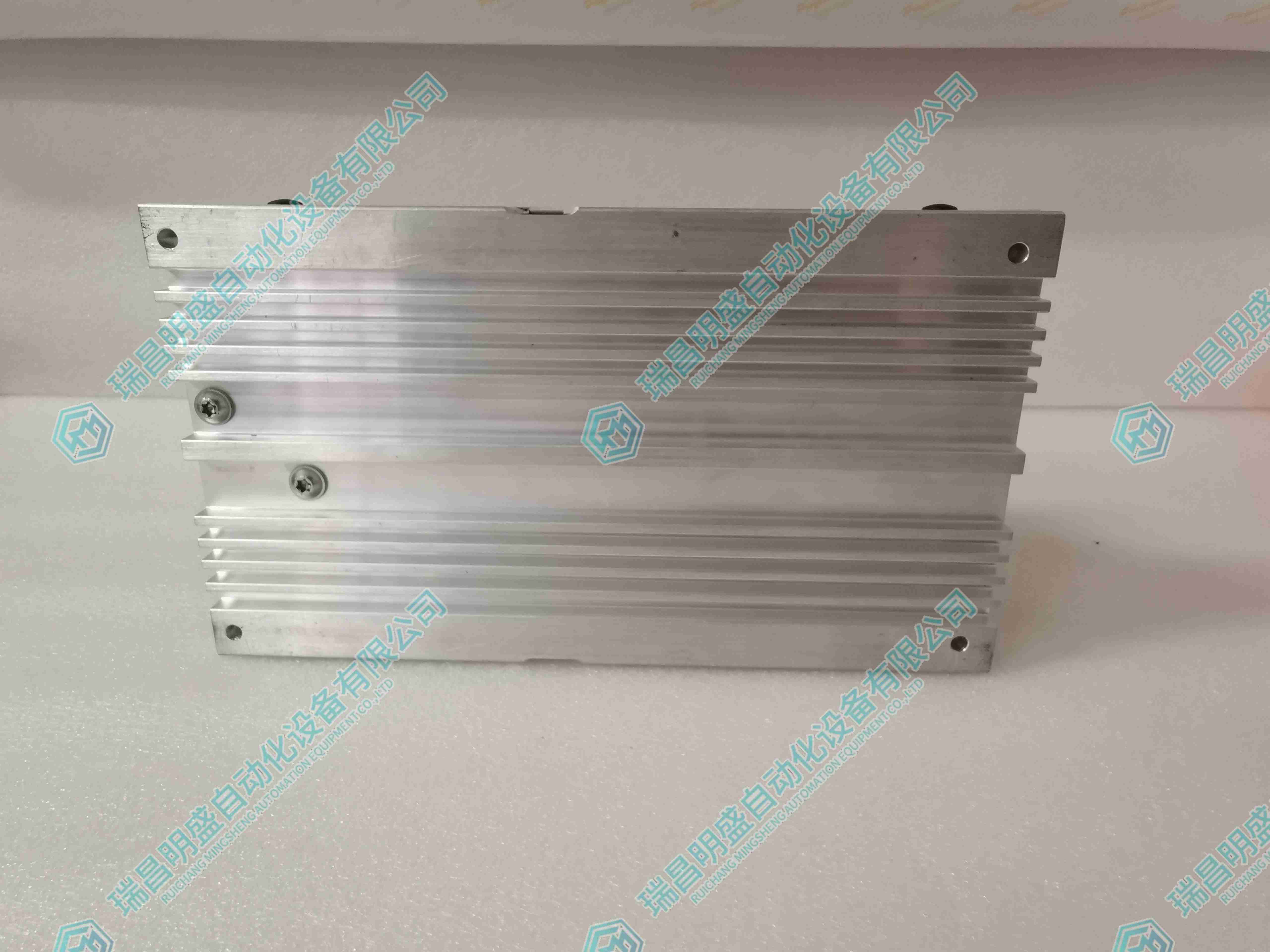 ABB UNITROL 1020 3BHE030579R0003 UNS0119A-Z V 自动电压调节器