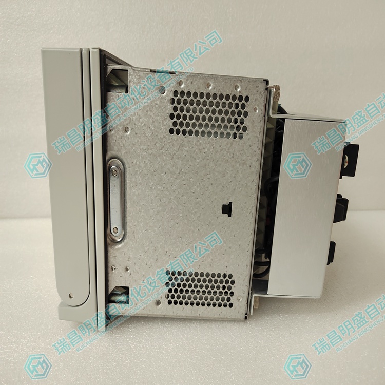 ABB REF615A_E HAFAABAAABE1BCA1XE 电机保护继电器